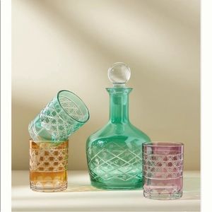 🆕 Anthro Bianca Decanter in jade green